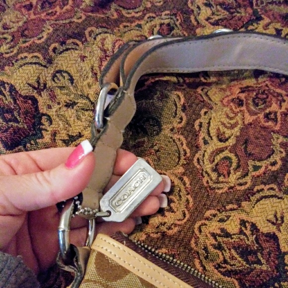 Coach purse - Picture 5 of 5